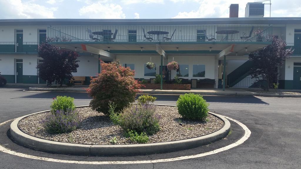 Huntingdon Motor Inn Zewnętrze zdjęcie