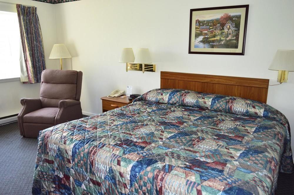 Huntingdon Motor Inn Zewnętrze zdjęcie