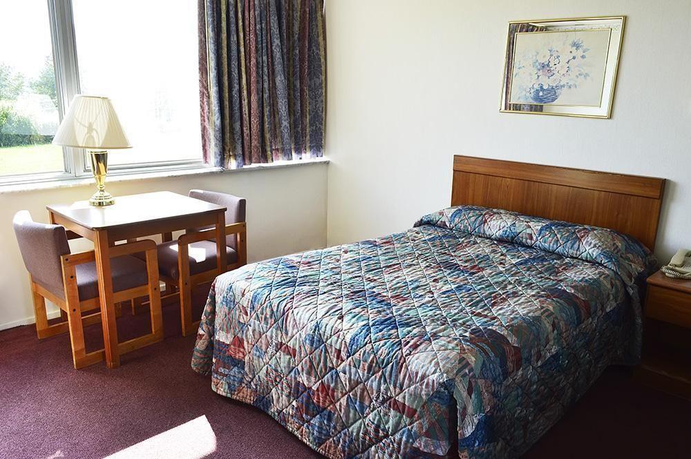 Huntingdon Motor Inn Zewnętrze zdjęcie