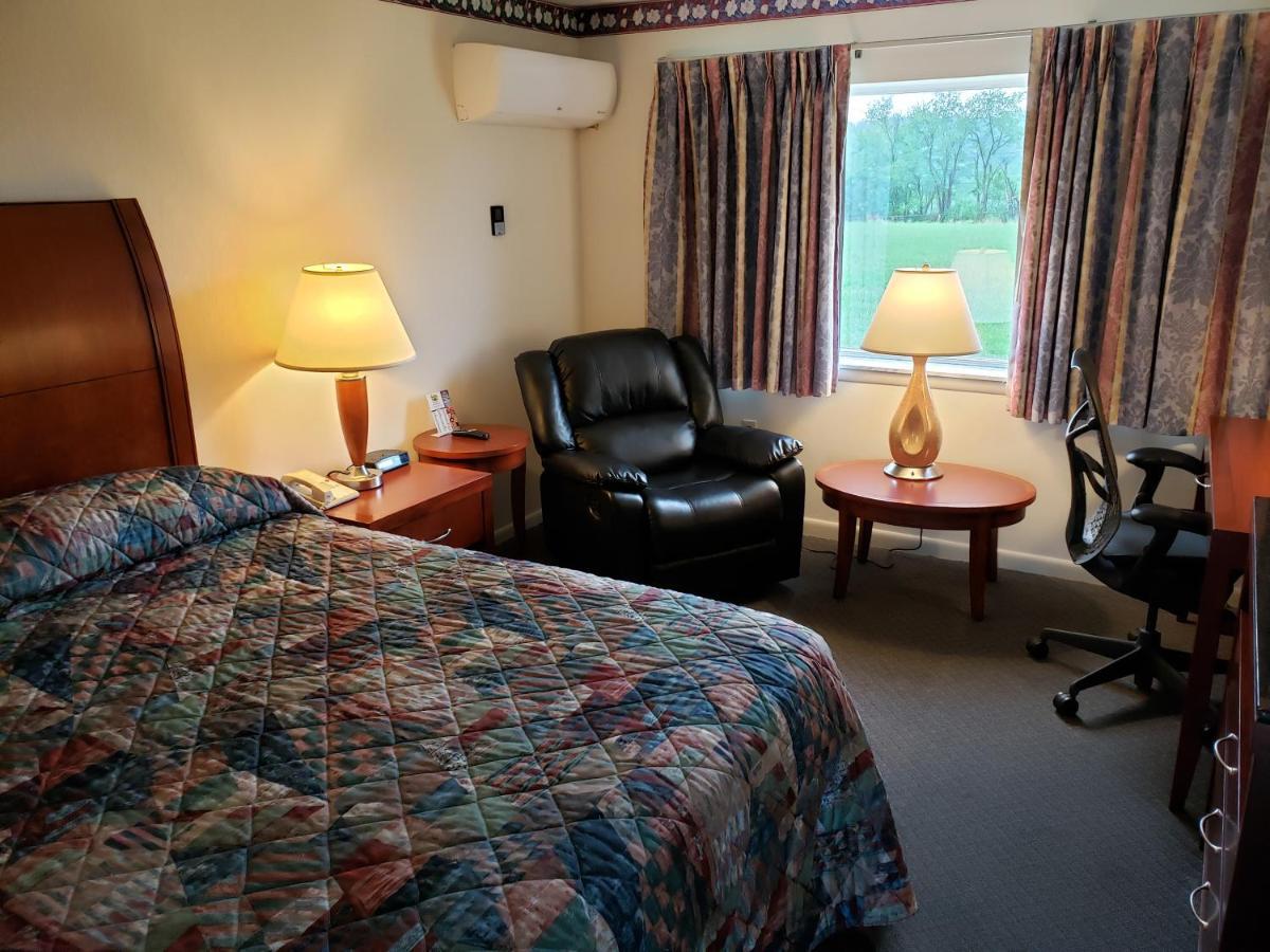 Huntingdon Motor Inn Zewnętrze zdjęcie